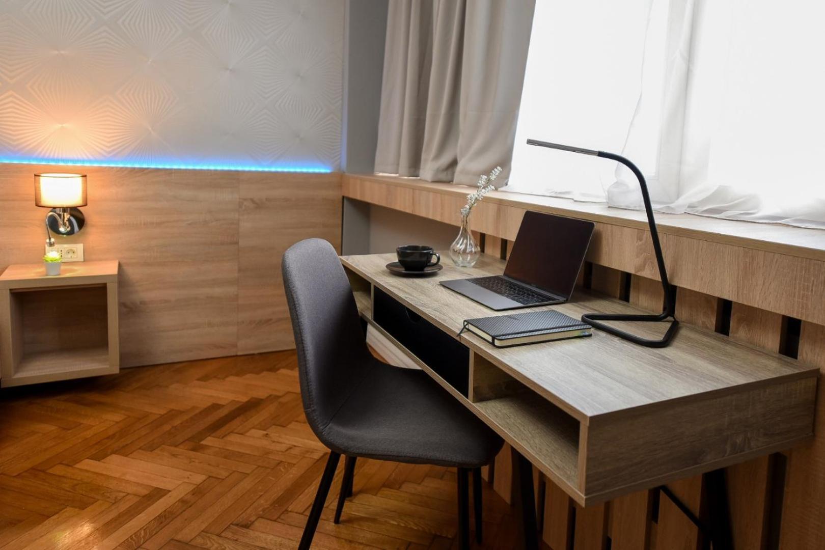 City Center Getaway - Cozy Accommodation For Your Perfect Stay Bukarest Kültér fotó