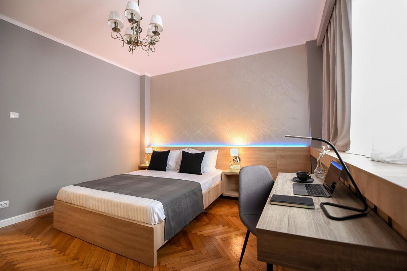 City Center Getaway - Cozy Accommodation For Your Perfect Stay Bukarest Szoba fotó