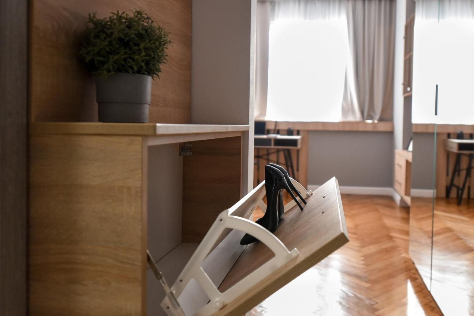 City Center Getaway - Cozy Accommodation For Your Perfect Stay Bukarest Szoba fotó