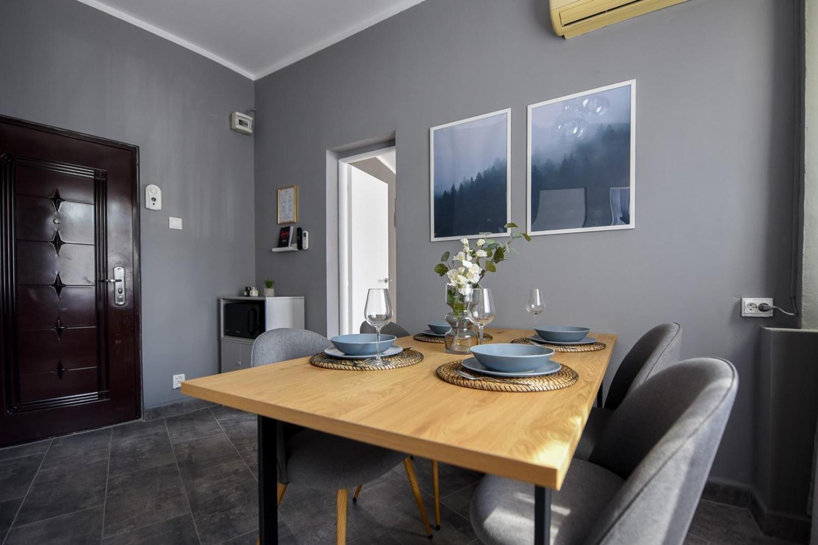 City Center Getaway - Cozy Accommodation For Your Perfect Stay Bukarest Szoba fotó